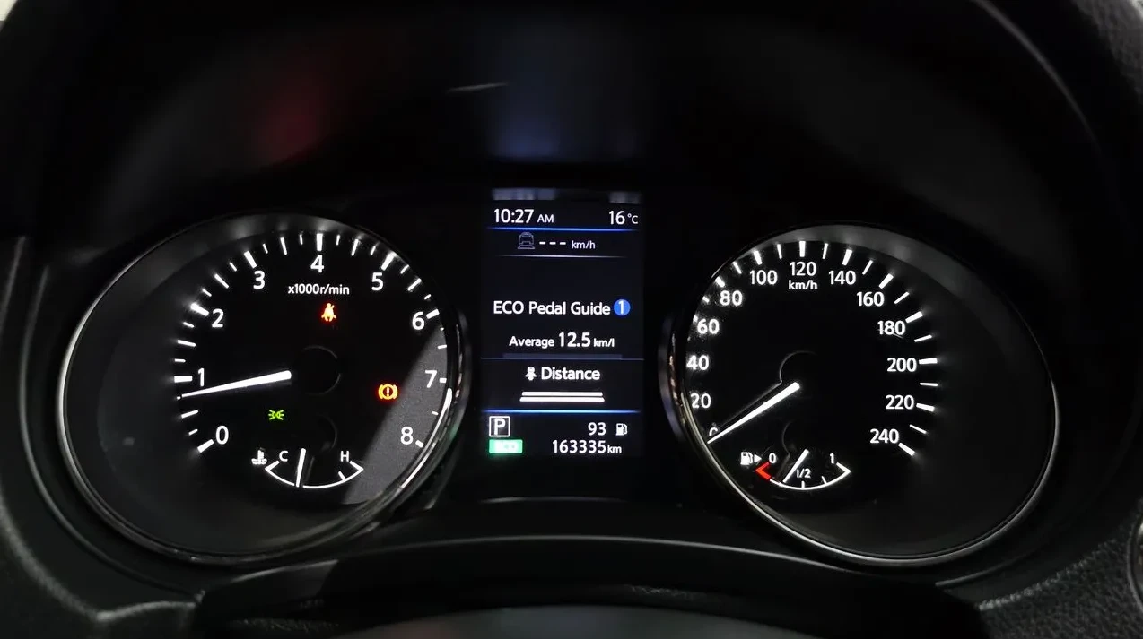 Nissan X-trail 2.5 Бензин 4х4, снимка 5 - Автомобили и джипове - 54965937