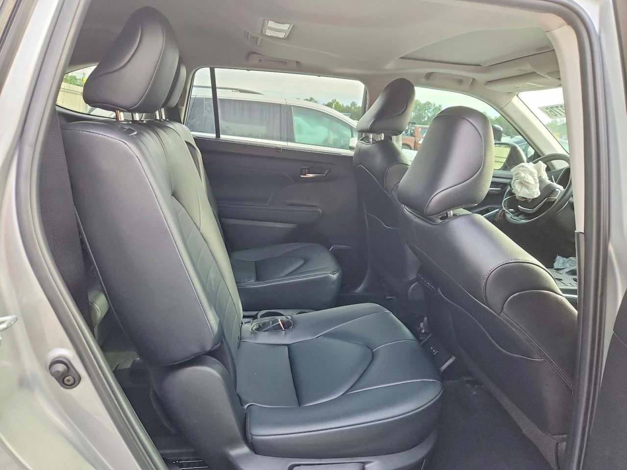 Toyota Highlander HYBRID XLE AWD FULL, снимка 11 - Автомобили и джипове - 55184747