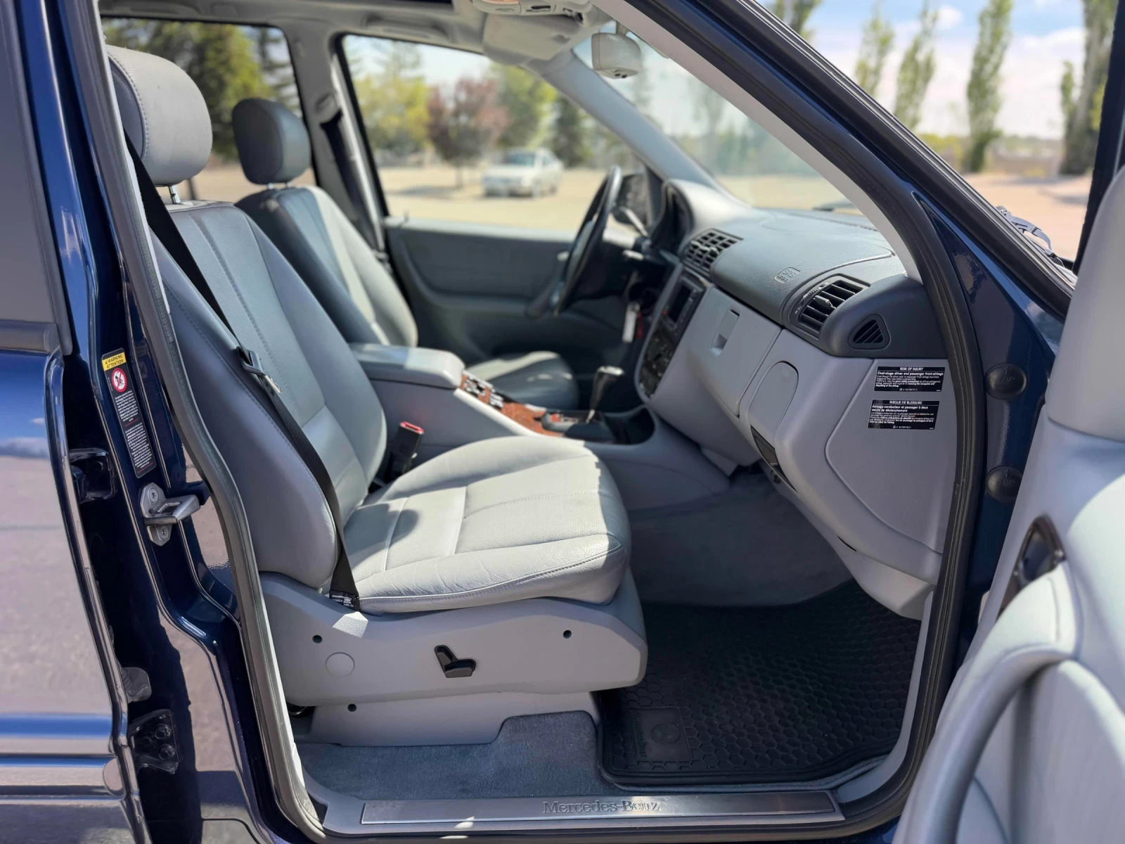 Mercedes-Benz ML 320 ПОДГРЕВ* ЕЛ.СЕДАЛКИ* CARFAX , снимка 14 - Автомобили и джипове - 55193800
