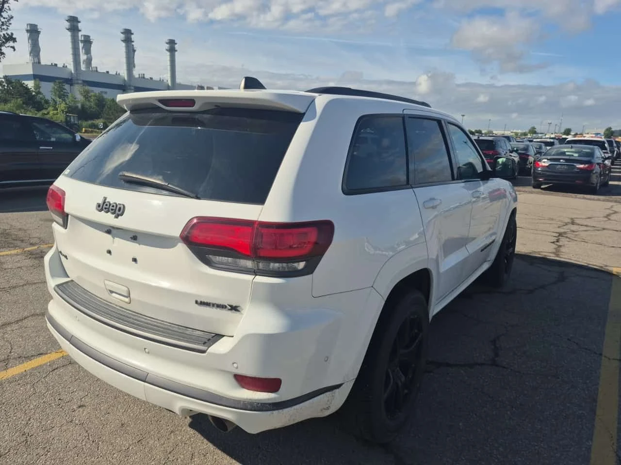 Jeep Grand cherokee * LIMITED X * CARFAX * ОПЦИЯ ЗА ФИНАНСИРАНЕ, снимка 3 - Автомобили и джипове - 55260811