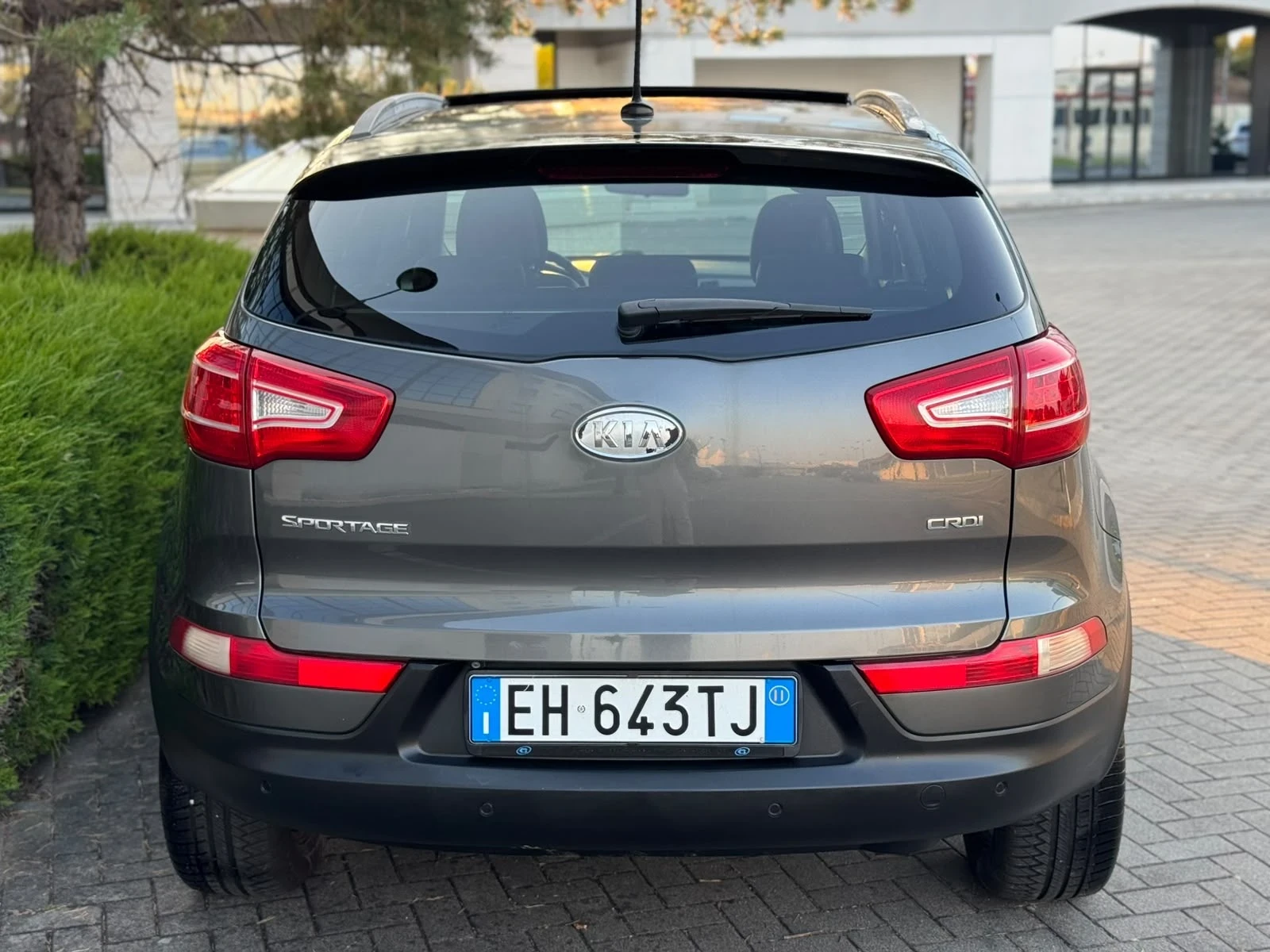 Kia Sportage 2.0d 4x4 Navi Панорама , снимка 6 - Автомобили и джипове - 55393601