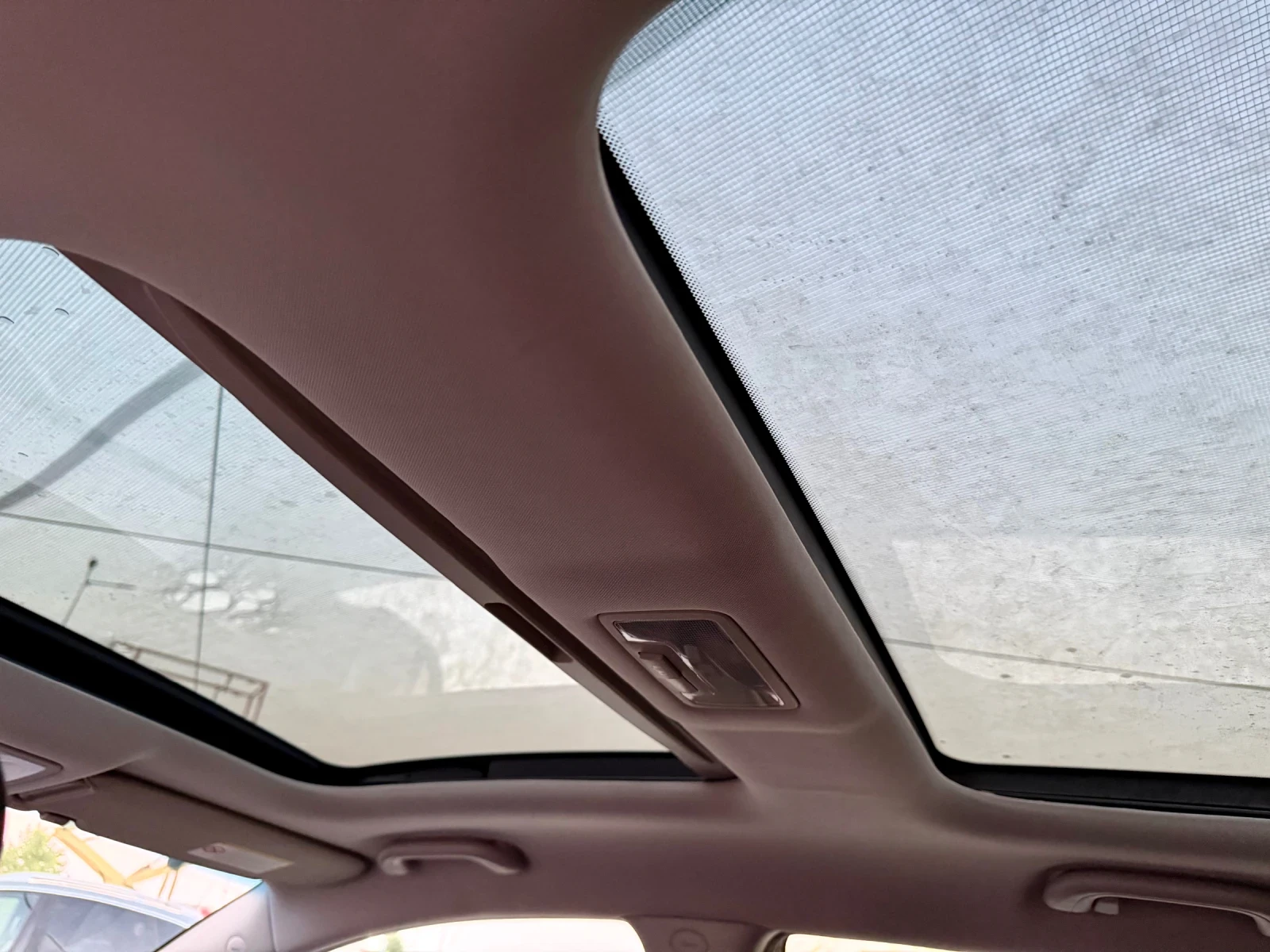 Kia Sportage 2.0d 4x4 Navi Панорама Keyless Go, снимка 12 - Автомобили и джипове - 55782830