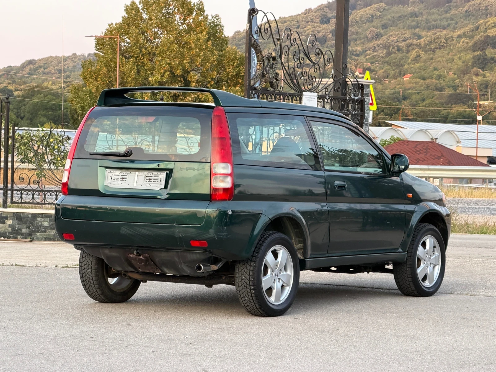 Honda Hr-v 1.6i 4x4 ИТАЛИЯ, снимка 11 - Автомобили и джипове - 55669885