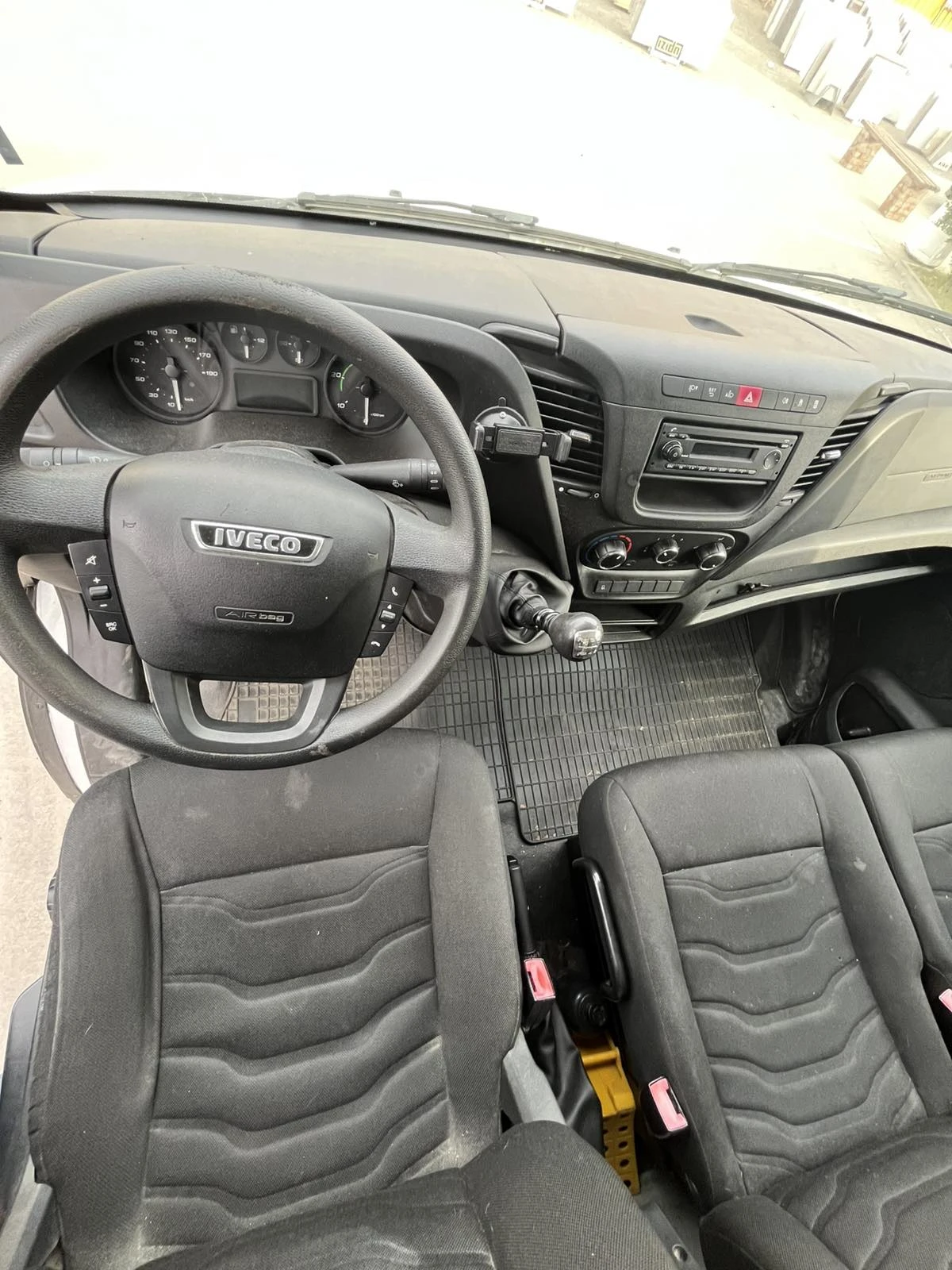 Iveco 35s15 Daily 2.3 , снимка 13 - Бусове и автобуси - 54462256