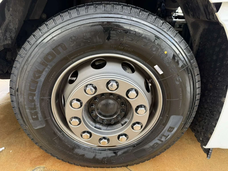 Man Tgx ГАРАНЦИЯ! 6 НОВИ ГУМИ, снимка 9 - Камиони - 53029272