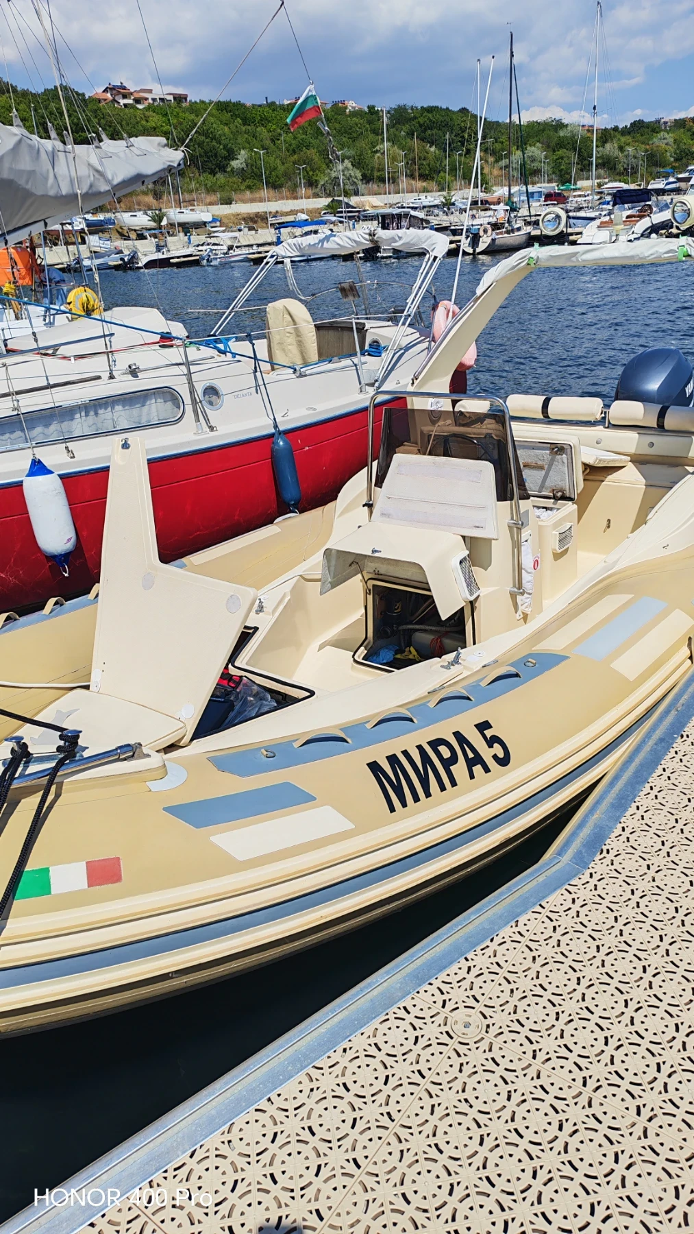 Надуваема лодка v-type Solemar B58, снимка 4 - Воден транспорт - 55465166
