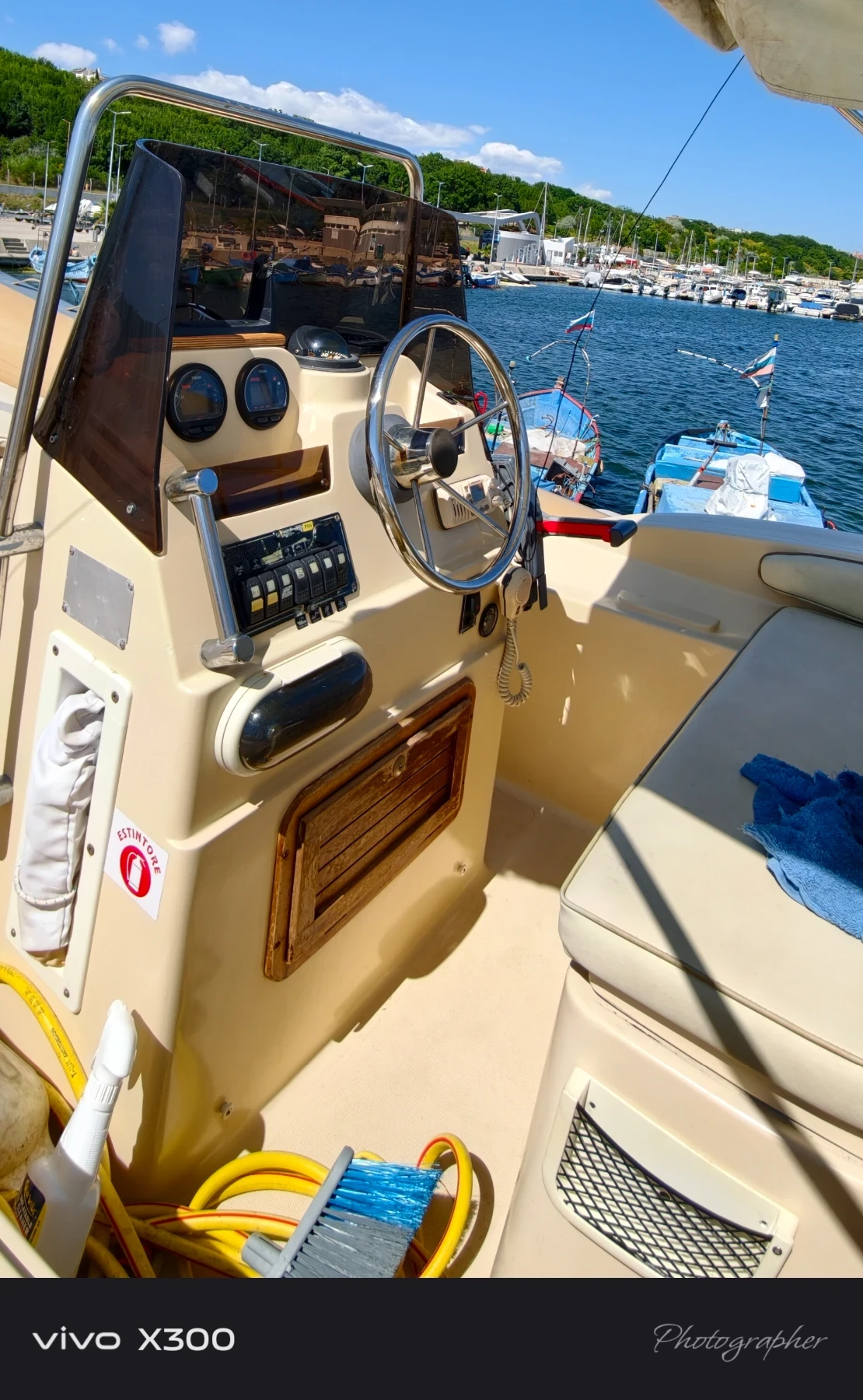 Надуваема лодка v-type Solemar B58, снимка 12 - Воден транспорт - 55465166