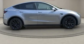 Tesla Model Y Long range quicksilver duall motor germany, снимка 4