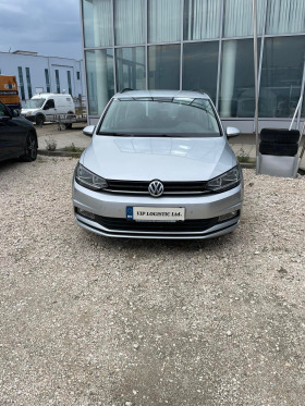 VW Touran 1.6tdi закупен от представителството на фолксваген, снимка 1 - Автомобили и джипове - 41227150