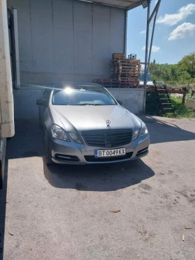     Mercedes-Benz E 250 CGI