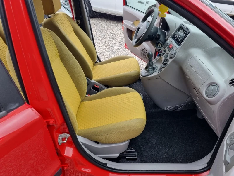 Fiat Panda 1.2 бензин 60кс, снимка 12 - Автомобили и джипове - 45388003