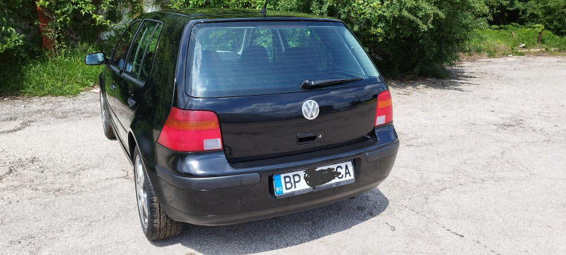 VW Golf, снимка 4 - Автомобили и джипове - 45760578