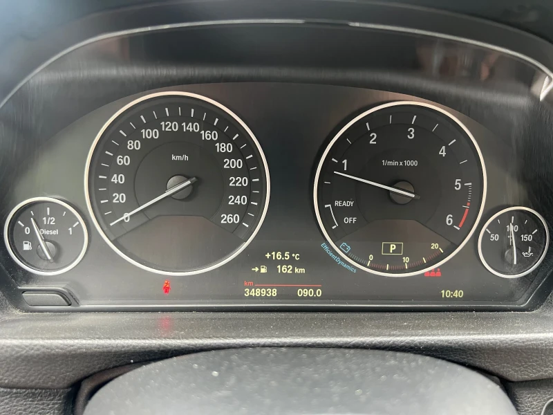 BMW 320 d Xdrive Дисктроник/Панорама/HEAD UP, снимка 13 - Автомобили и джипове - 47194302