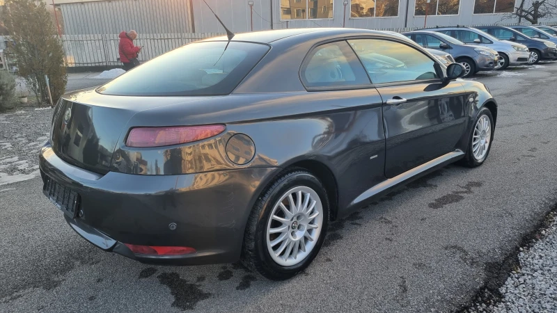 Alfa Romeo Gt 1.9GTD 16V BERTONE, снимка 4 - Автомобили и джипове - 48610941