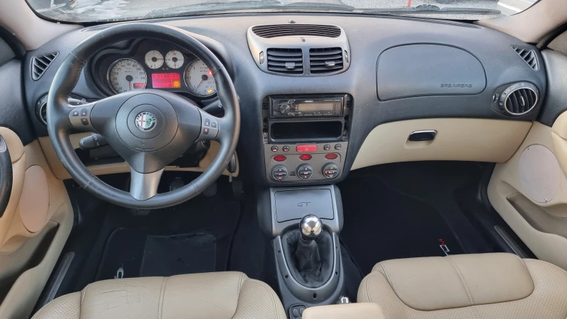 Alfa Romeo Gt 1.9GTD 16V BERTONE, снимка 11 - Автомобили и джипове - 48610941