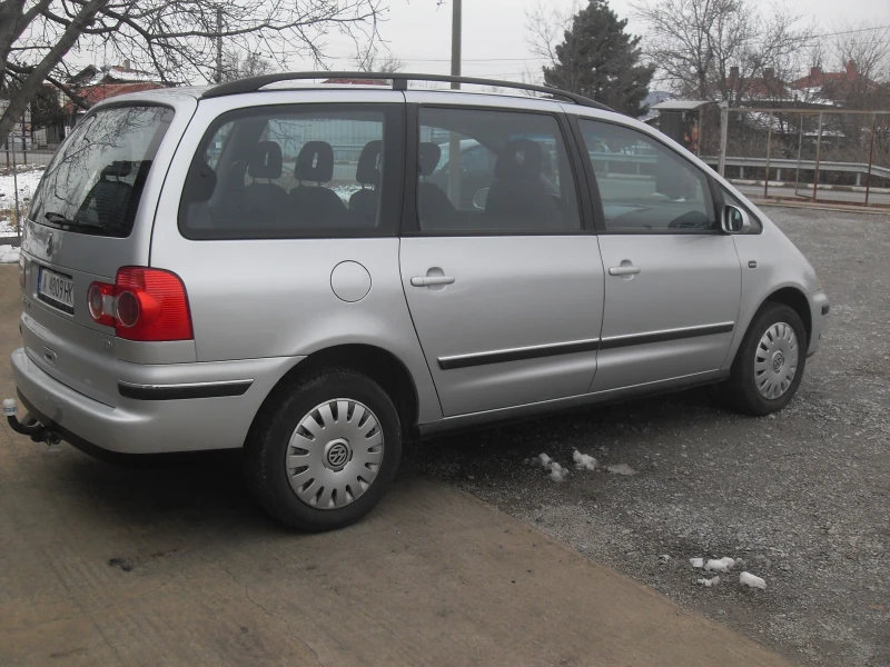 VW Sharan, снимка 4 - Автомобили и джипове - 48681215