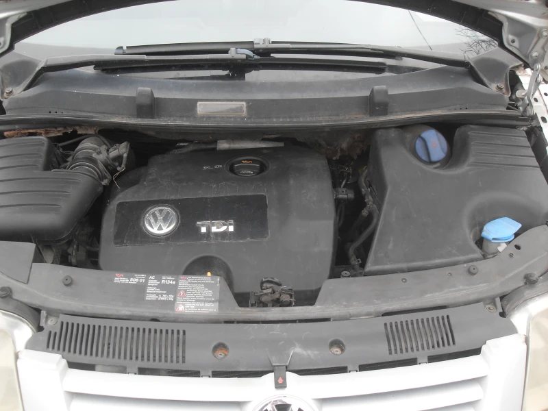 VW Sharan, снимка 11 - Автомобили и джипове - 48681215