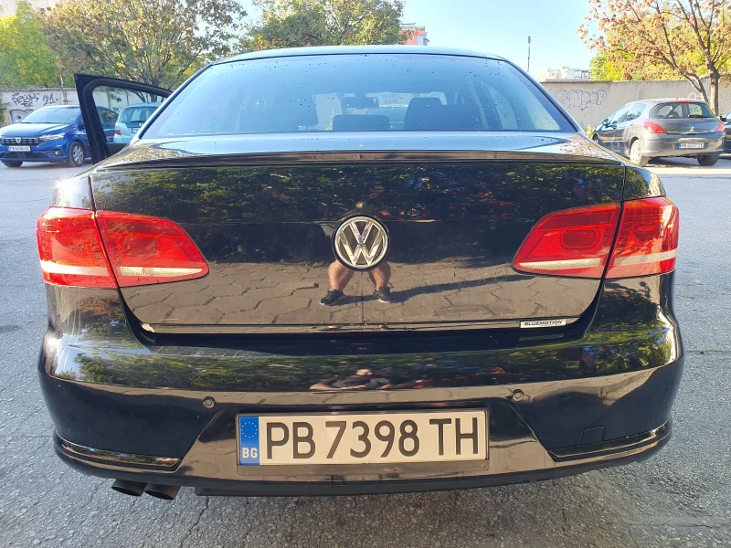 VW Passat, снимка 7 - Автомобили и джипове - 49562394