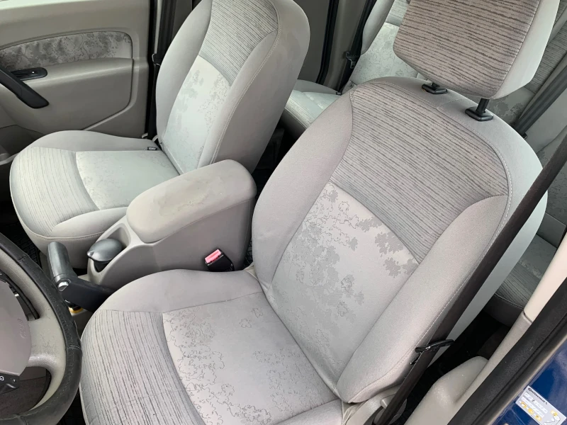 Renault Kangoo 1.5DCI, снимка 9 - Автомобили и джипове - 51813296