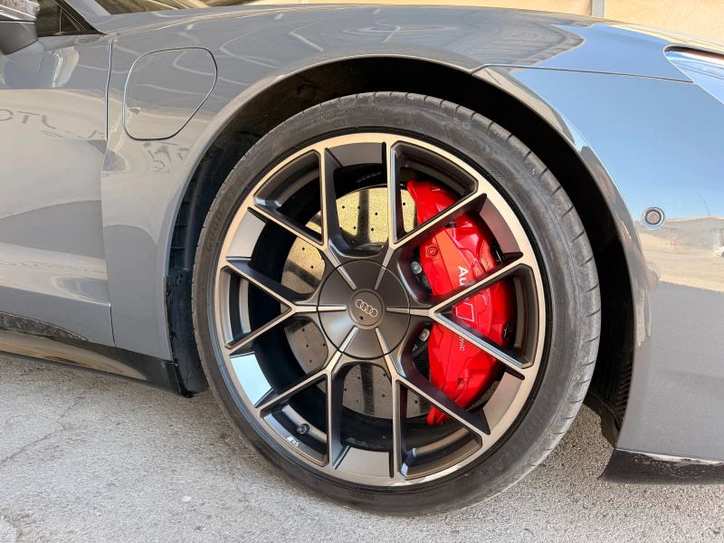 Audi E-Tron GT RS QUATTRO PERFORMANCE * НАЛИЧЕН АВТОМОБИЛ * , снимка 17 - Автомобили и джипове - 51817030