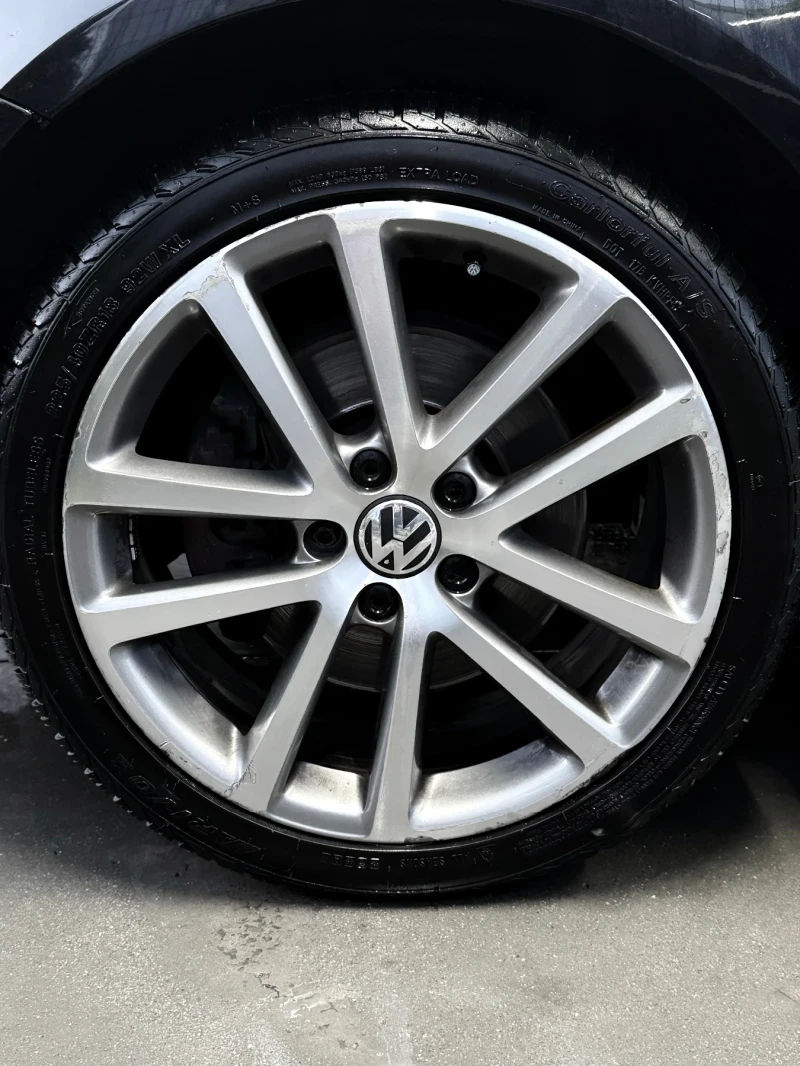 VW Golf, снимка 5 - Автомобили и джипове - 52553536