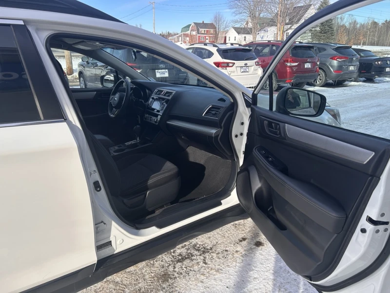 Subaru Outback AWD* Bluetooth* Подгрев* НАВИ, снимка 17 - Автомобили и джипове - 53478766