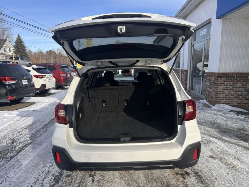 Subaru Outback AWD* Bluetooth* Подгрев* НАВИ, снимка 9 - Автомобили и джипове - 53478766