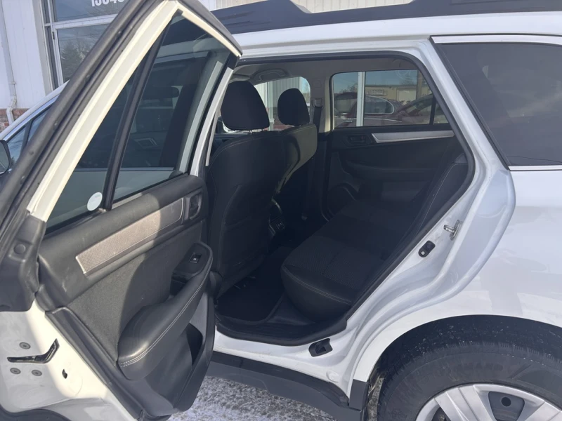 Subaru Outback AWD* Bluetooth* Подгрев* НАВИ, снимка 11 - Автомобили и джипове - 53478766