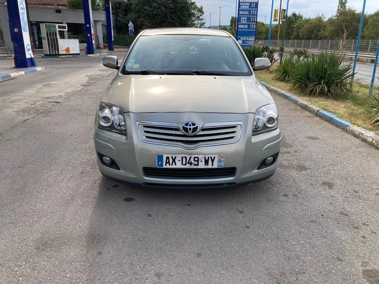 Toyota Avensis 1.8VVTI - изображение 2