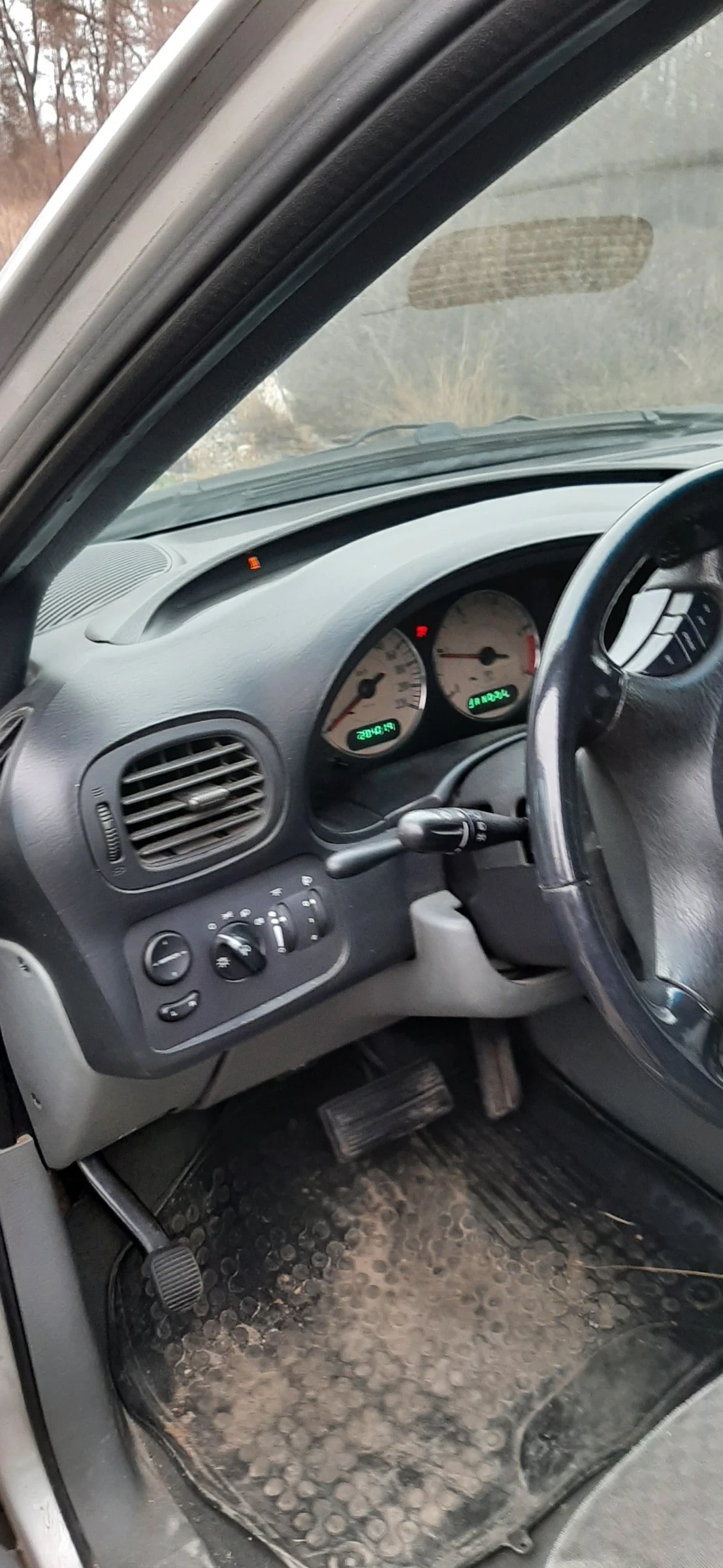 Chrysler Voyager IV - изображение 5