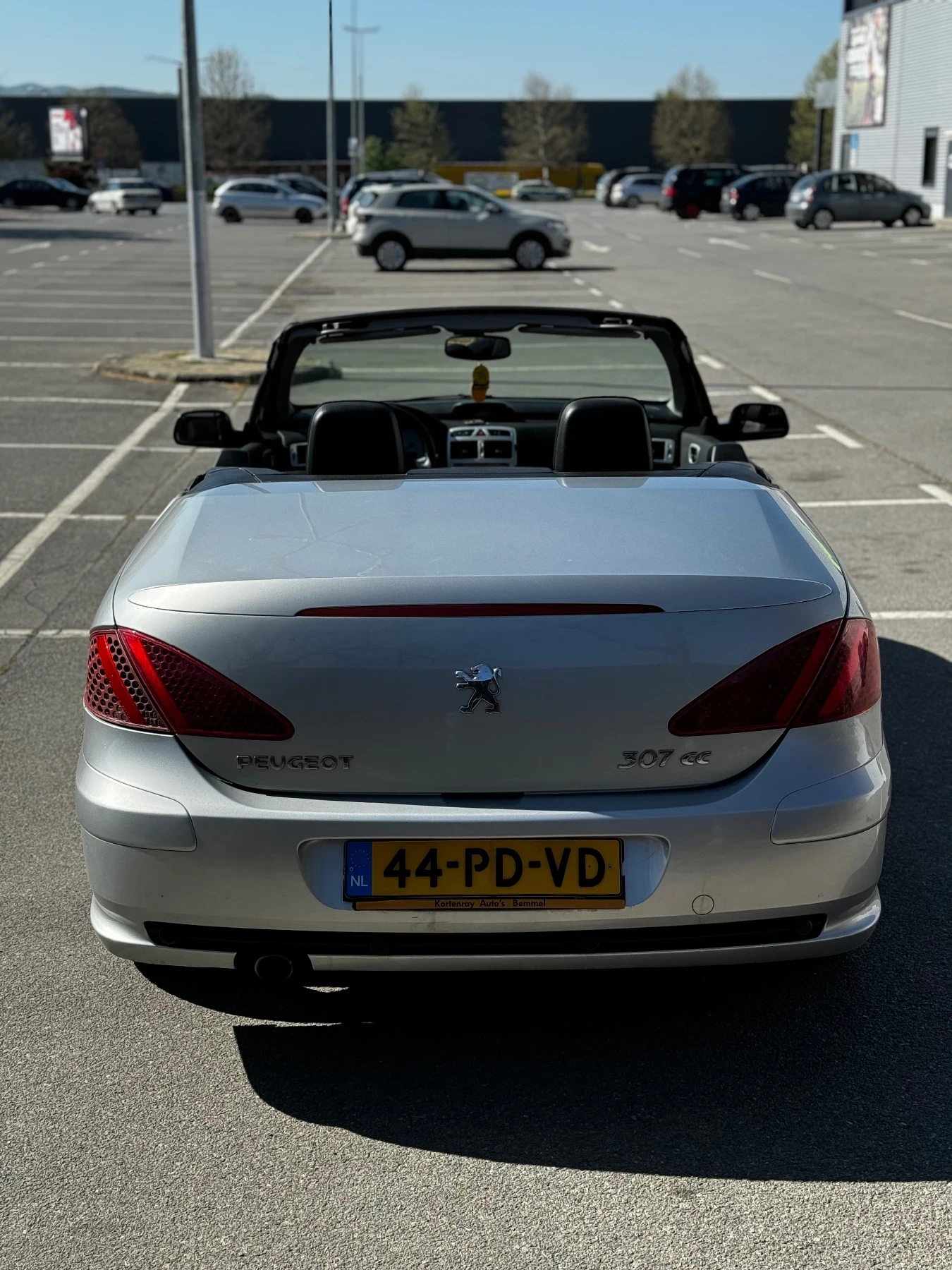Peugeot 307 Кабрио  - изображение 7