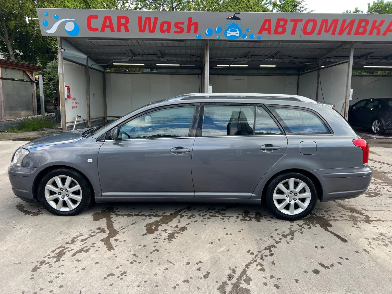 Toyota Avensis  - изображение 3