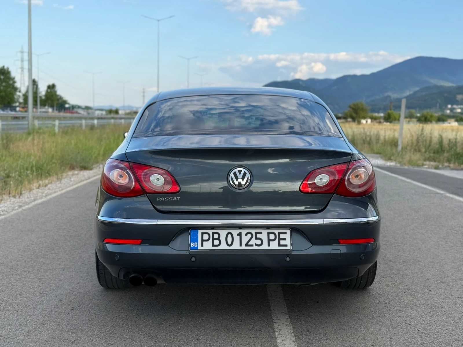 VW Passat Регистриран обслужен  - изображение 3