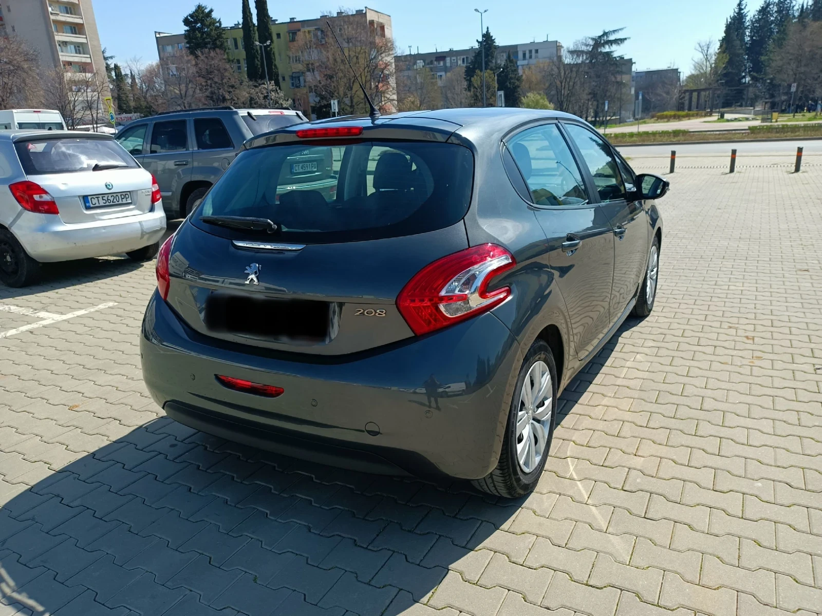 Peugeot 208 1.4 lpg 4 цил НОВА 111хил км - изображение 4