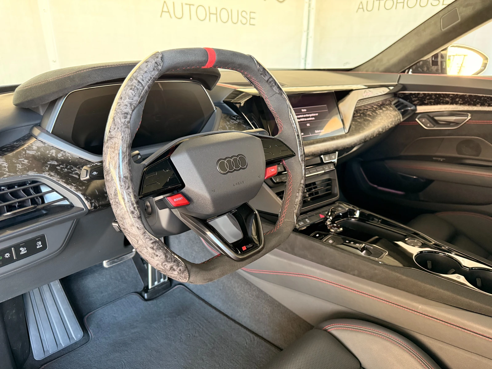 Audi E-Tron GT RS QUATTRO PERFORMANCE *   *  | Mobile.bg   7