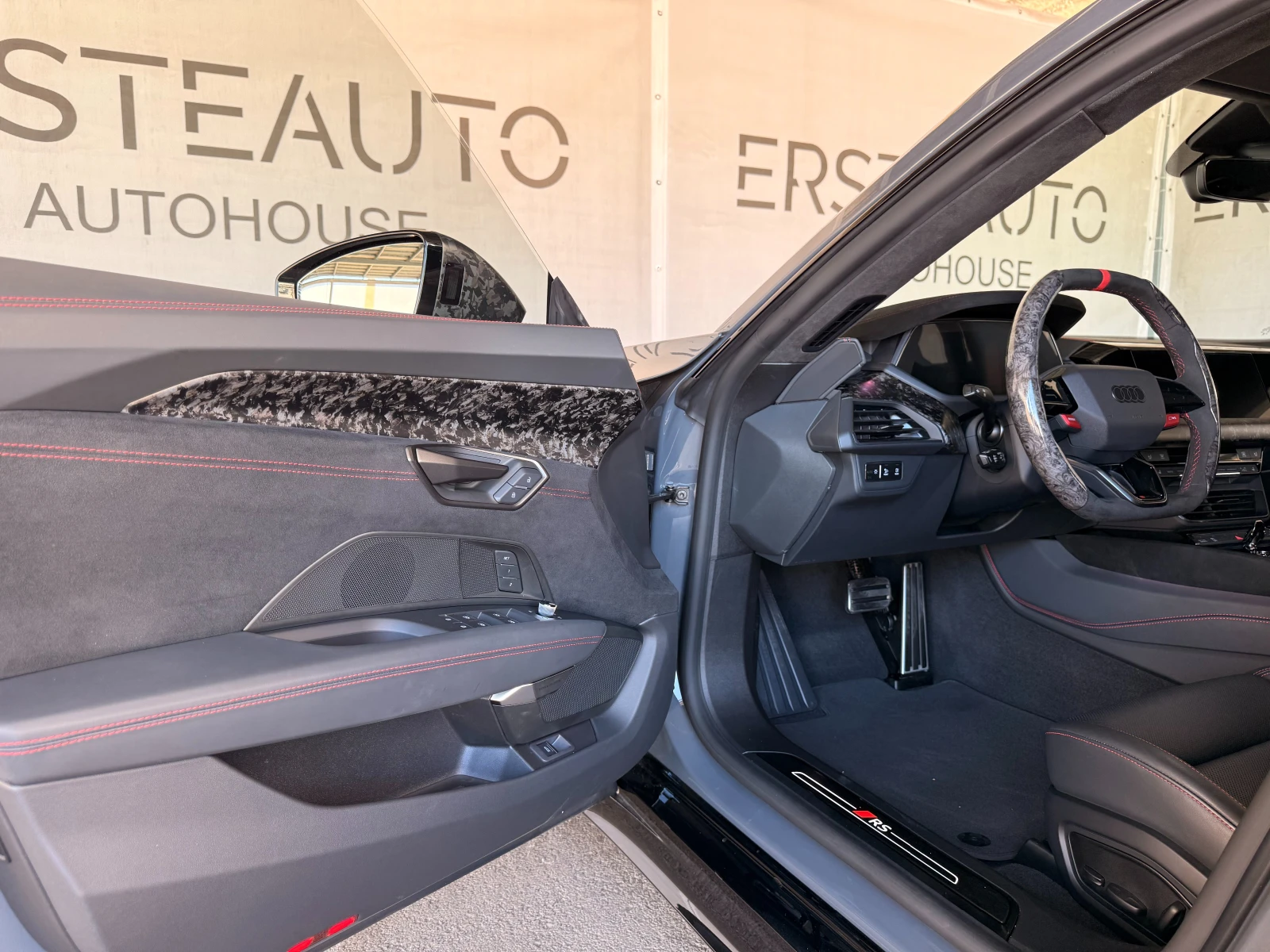 Audi E-Tron GT RS QUATTRO PERFORMANCE *   *  | Mobile.bg   12