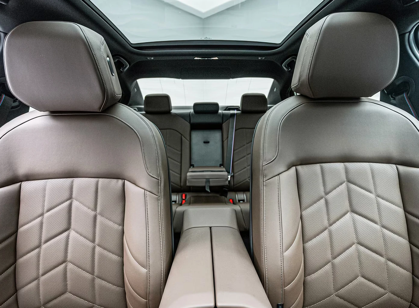 BMW 520 d* xDrive* M-Sport* Bowers* HuD - изображение 7