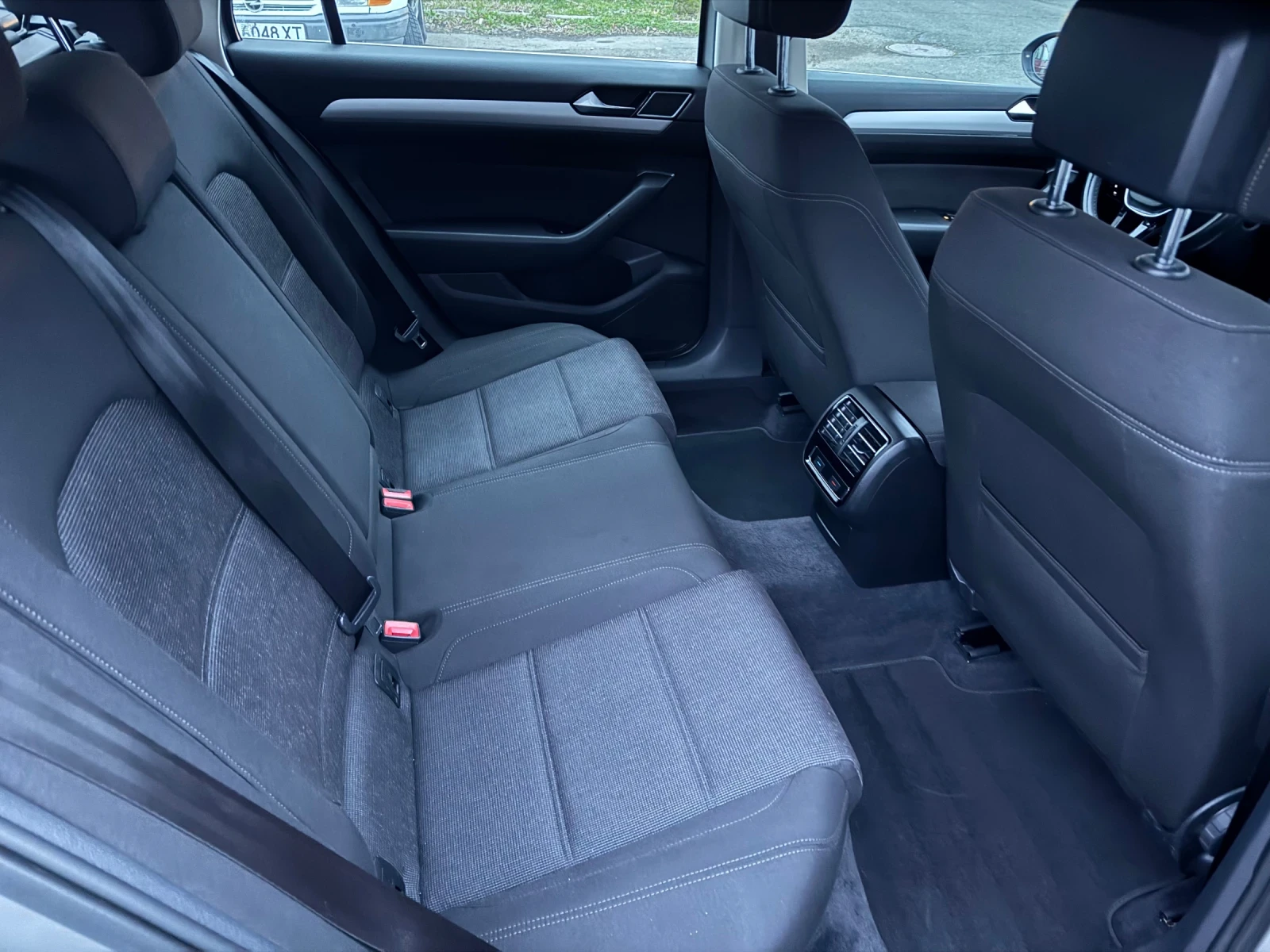 VW Passat 2.0 TDI 150 ��. | Mobile.bg � ����������� 14