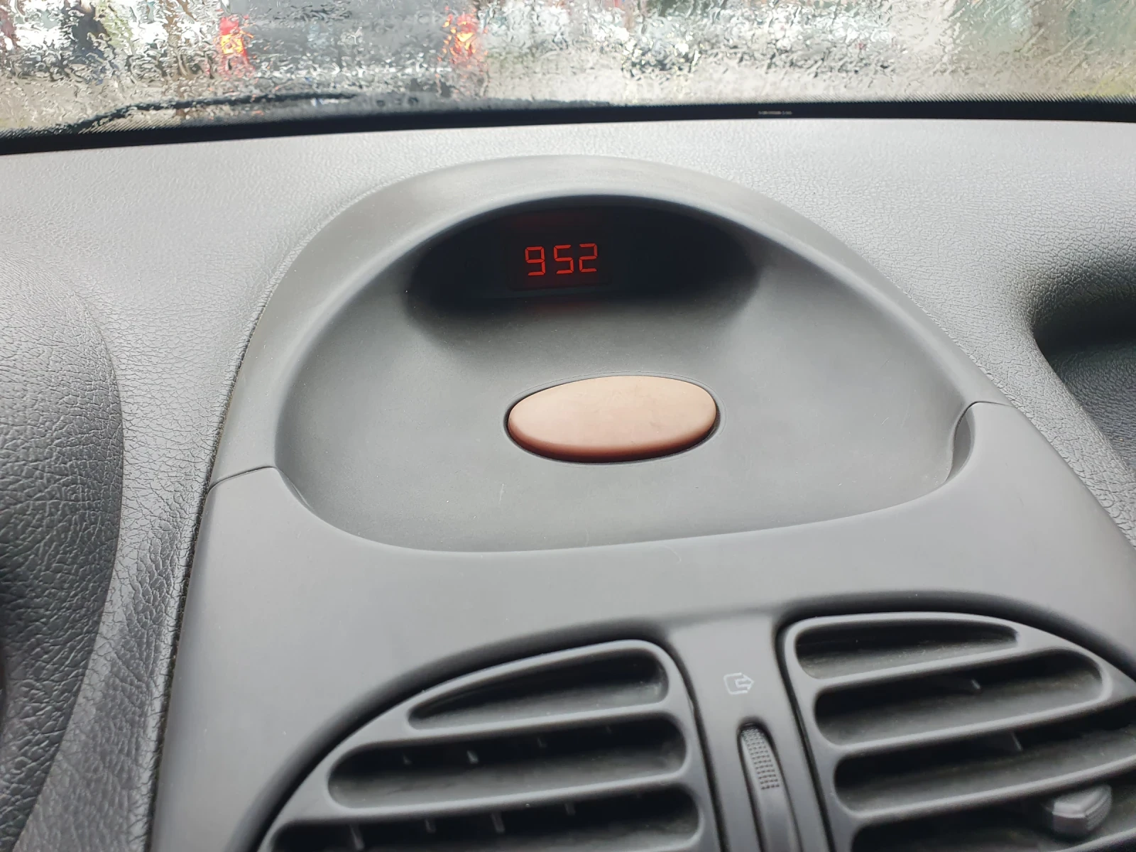 Peugeot 206 Хечбек , снимка 10 - Автомобили и джипове - 54065171