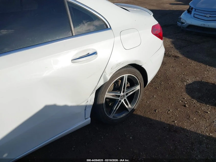 Mercedes-Benz A 220 2.0L I-4 DI, DOHC, VVT, TURBO, 188HP All Wheel | Mobile.bg � ����������� 6