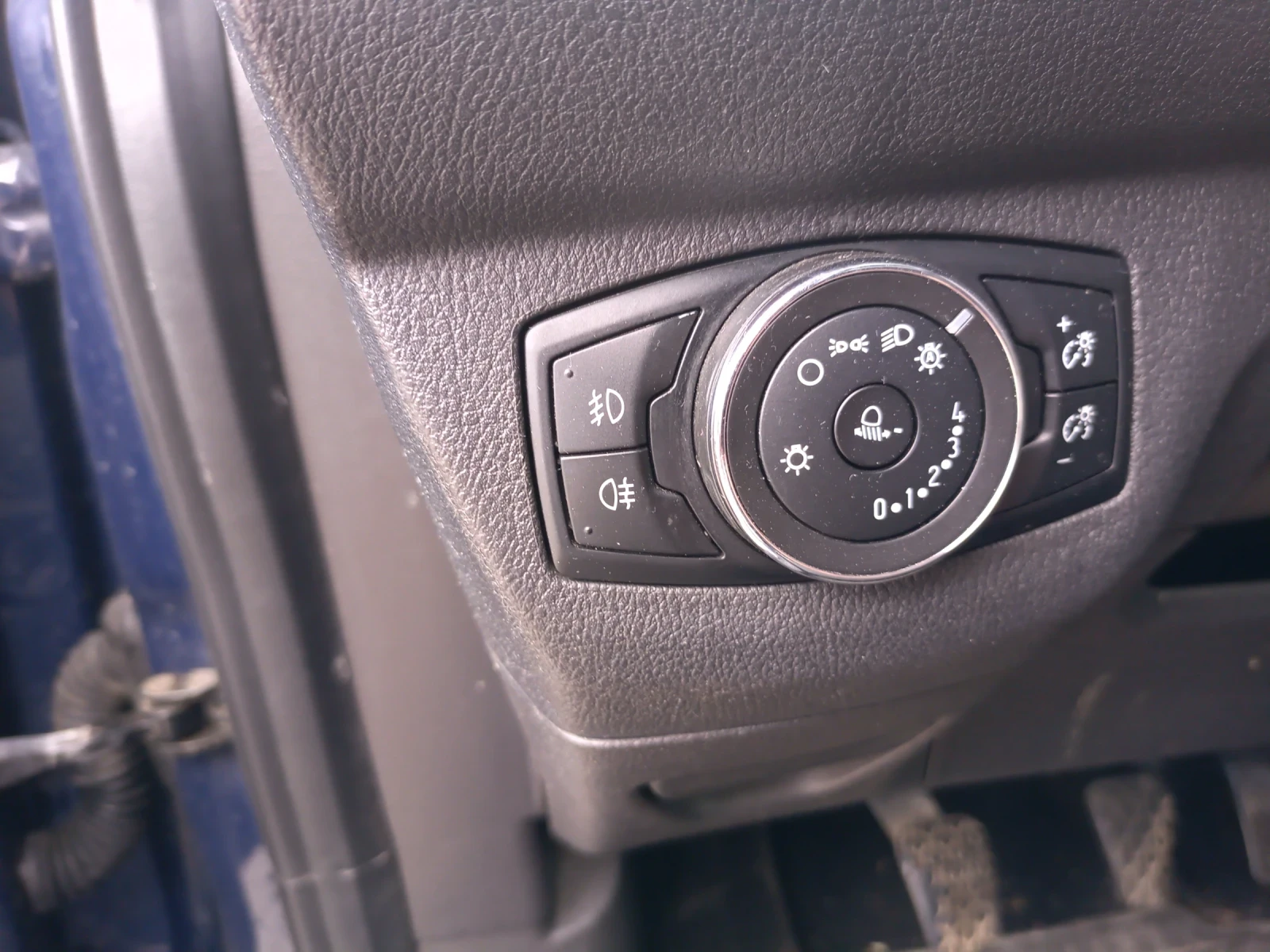 Ford Courier Tourneo Courier 1.5tdci/75�.�. | Mobile.bg � ����������� 12