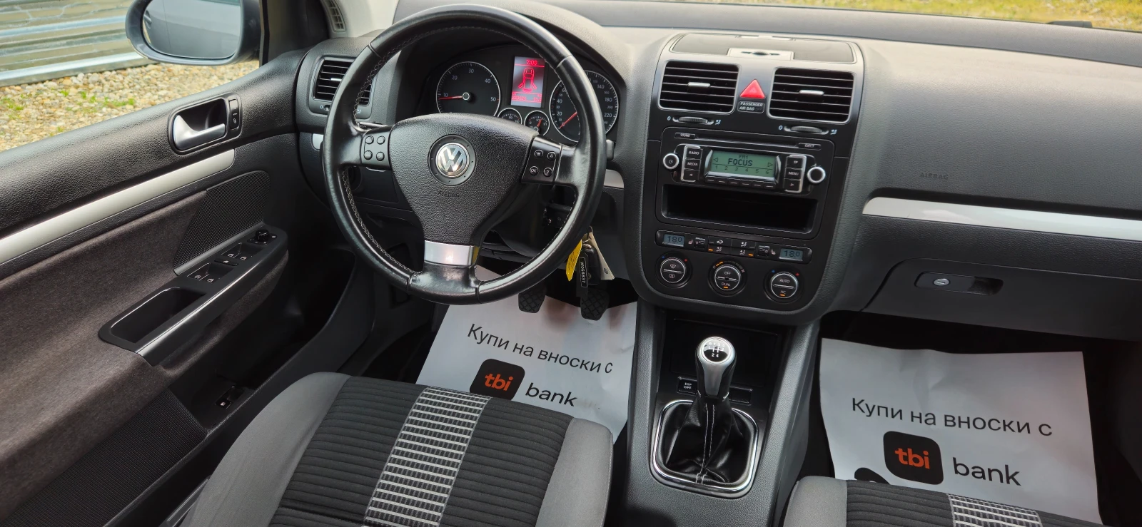 VW Golf 1.9TDi-105кс* 2009г* КЛИМАТРОНИК* TOП СЪСТОЯНИЕ* , снимка 8 - Автомобили и джипове - 54278101