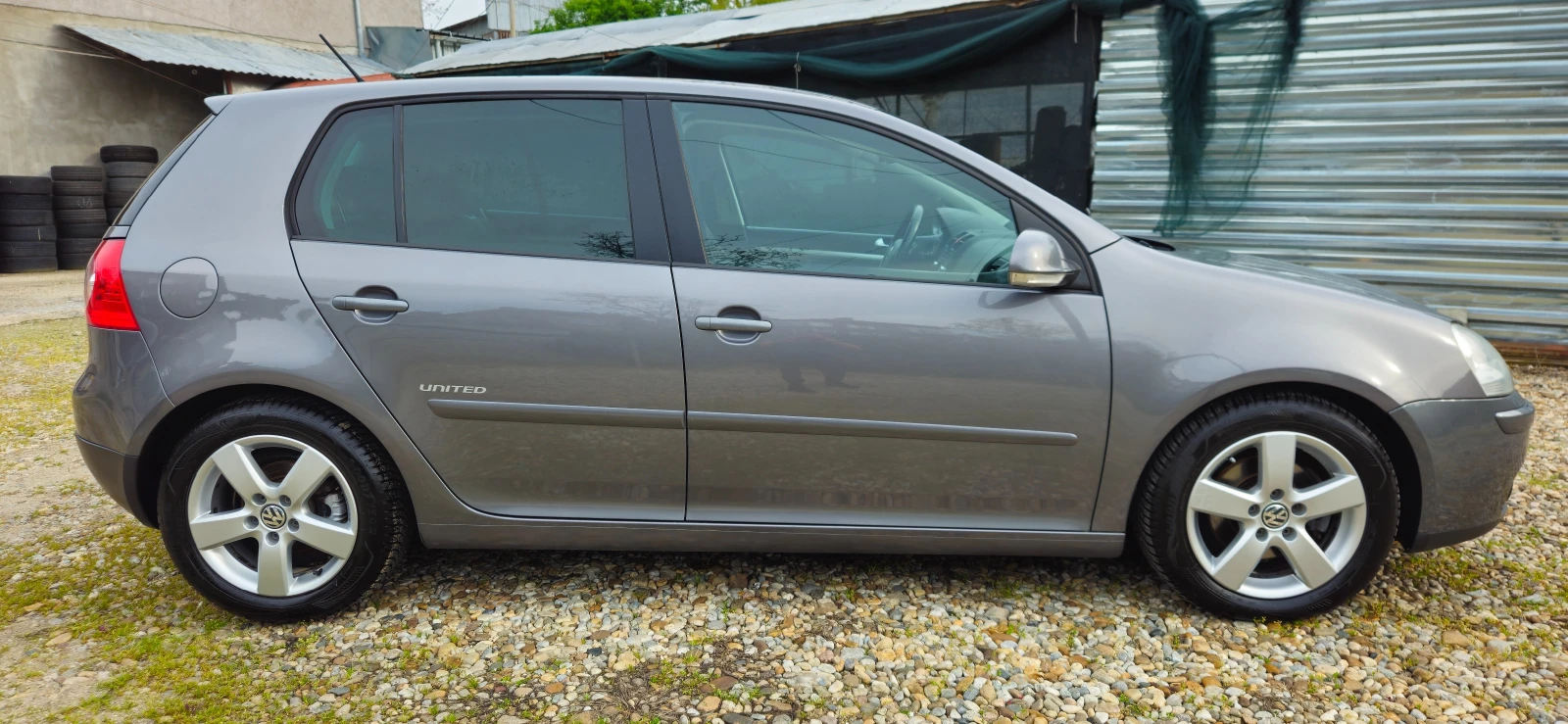 VW Golf 1.9TDi-105кс* 2009г* КЛИМАТРОНИК* TOП СЪСТОЯНИЕ* , снимка 7 - Автомобили и джипове - 54278101