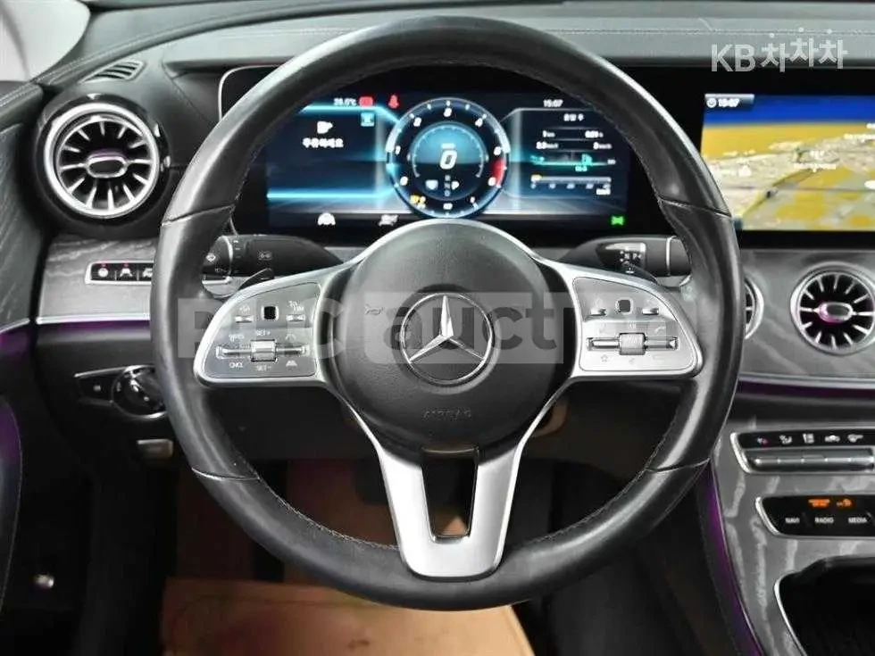 Mercedes-Benz CLS 400 * ДИСТРОНИК * ХЕД ЪП * 360 * АМБИЕНТНО, снимка 7 - Автомобили и джипове - 54300831