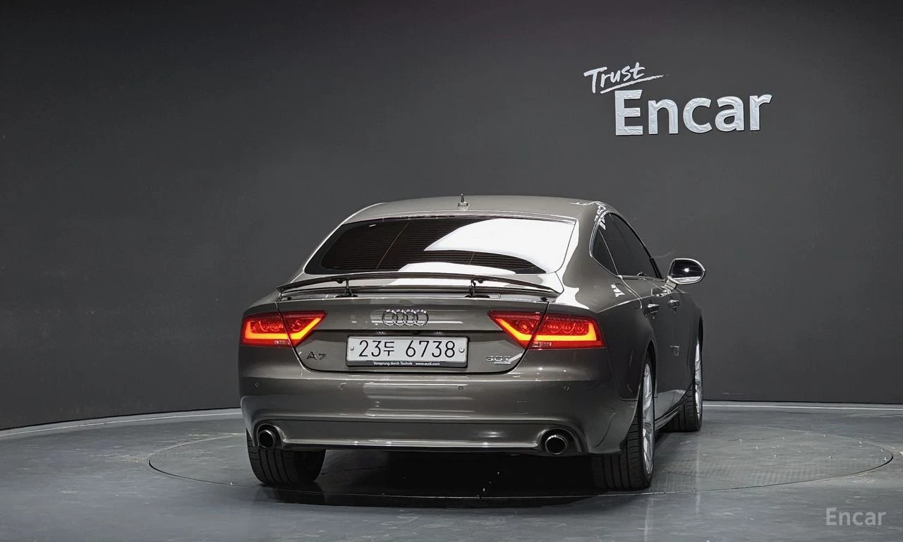 Audi A7 TFSI QUATRRO* КОЖА* ПОДГРЕВ* НАВИ* ПАНО* , снимка 4 - Автомобили и джипове - 54599205