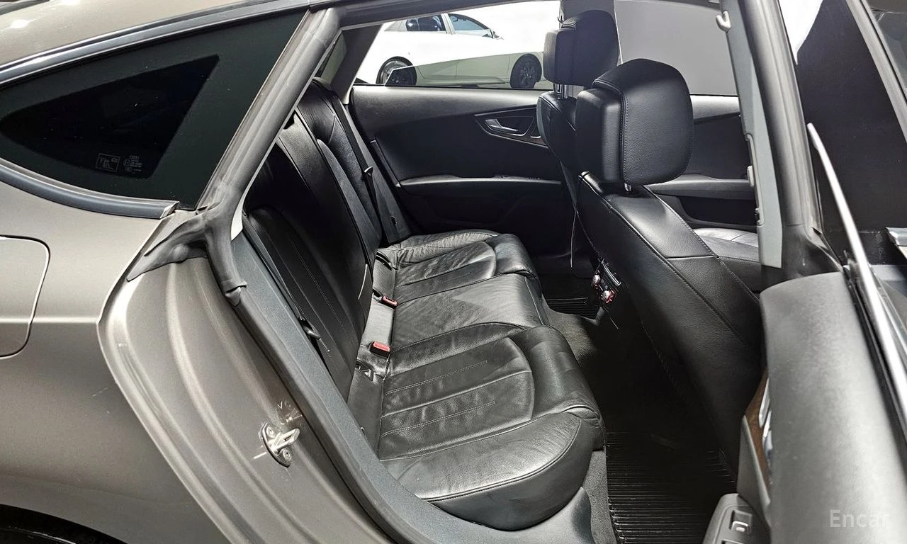 Audi A7 TFSI QUATRRO* КОЖА* ПОДГРЕВ* НАВИ* ПАНО* , снимка 9 - Автомобили и джипове - 54599205