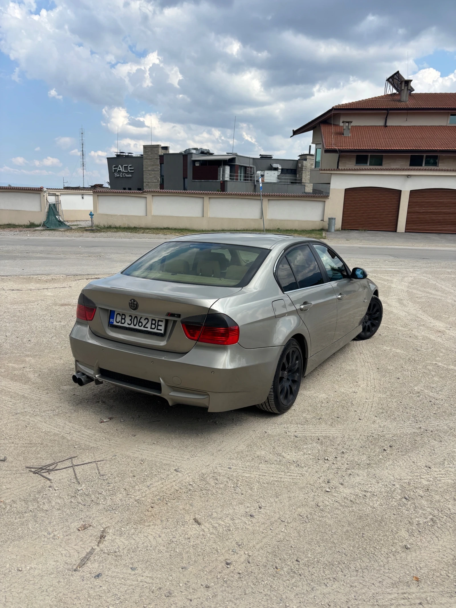 BMW 325, снимка 4 - Автомобили и джипове - 55617400