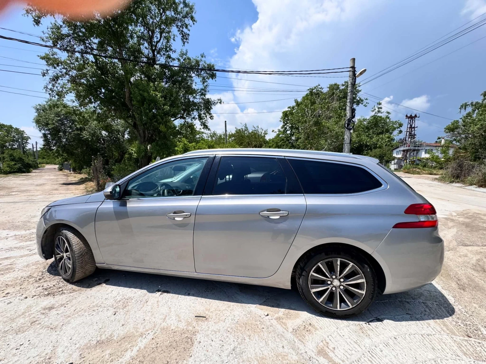Peugeot 308 308sw 1, 6 hdi, снимка 5 - Автомобили и джипове - 56310743