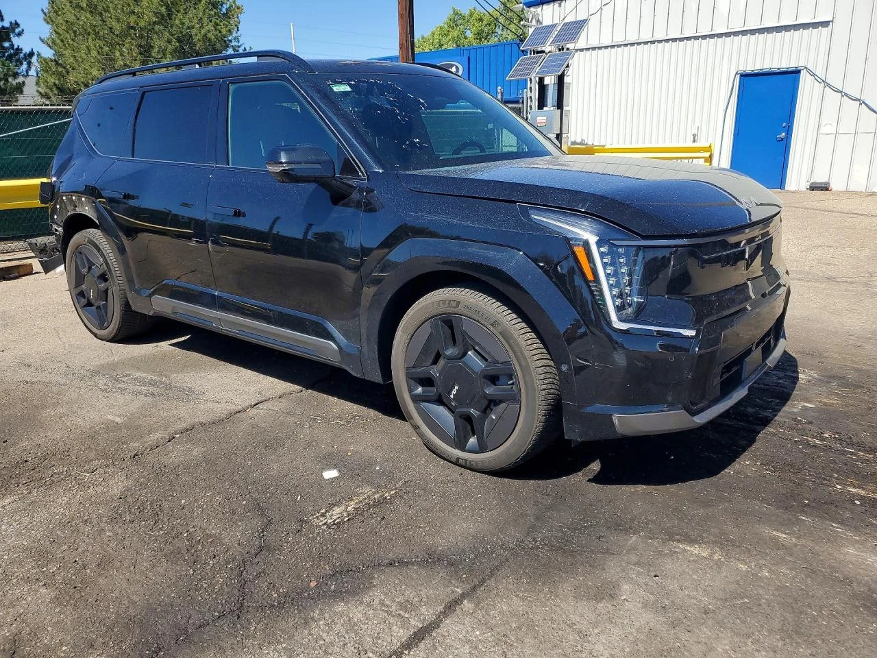 Kia EV9, снимка 4 - Автомобили и джипове - 56611523