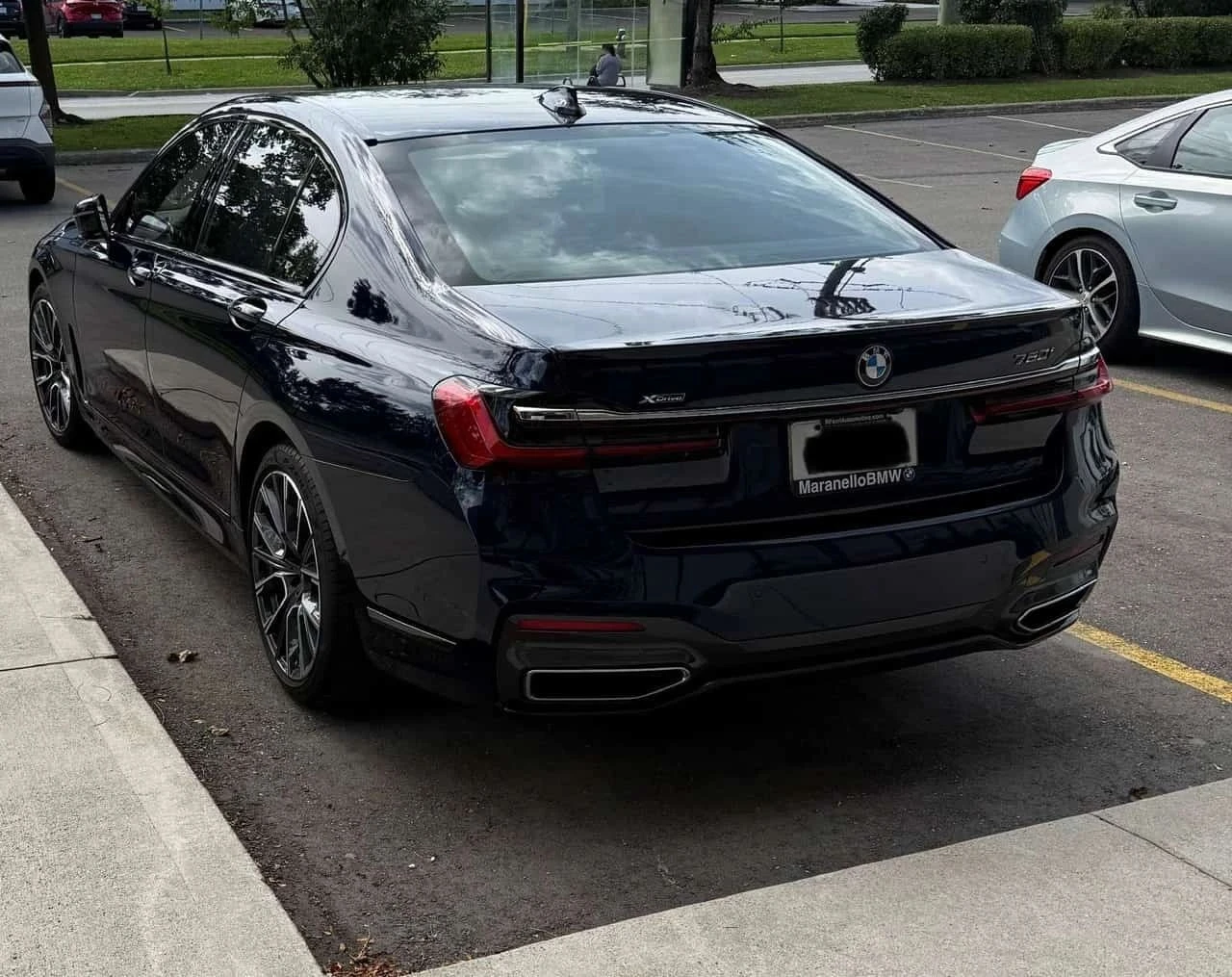 BMW 750, снимка 2 - Автомобили и джипове - 56707572